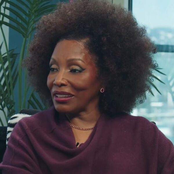 Stephanie Mills