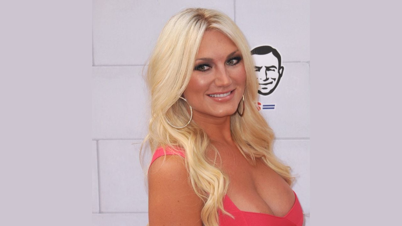 Brooke Hogan Blasts