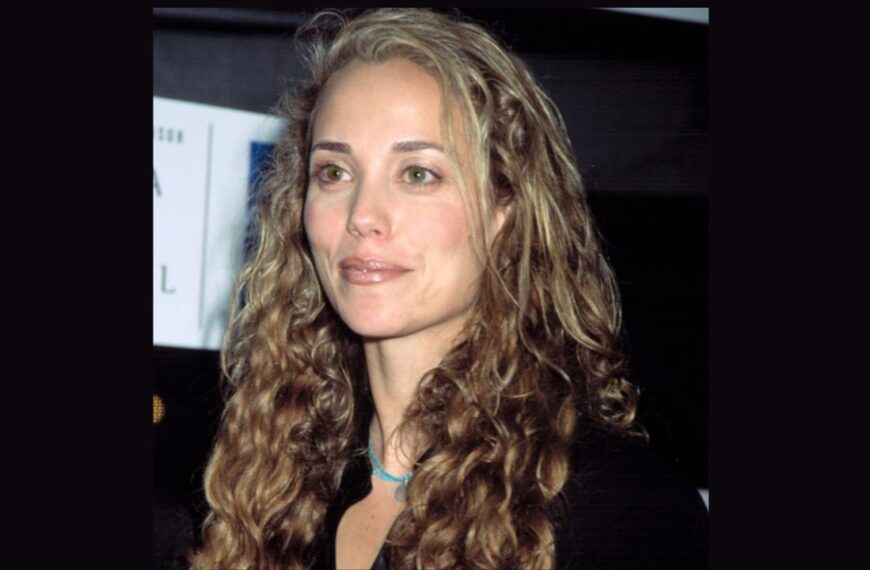 Elizabeth Berkley