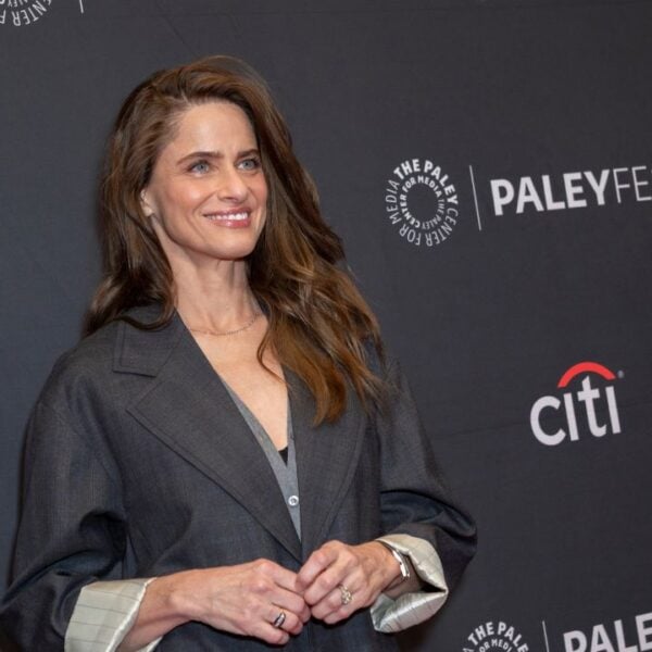 Amanda Peet Says Her Parents Once Compared Her Acting Dreams to Joining a Circus